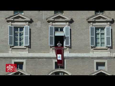 El Papa en el Ángelus: “El verdadero santuario de Dios es Cristo muerto y resucitado”