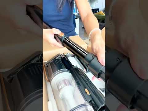 Cordless 45Kpa vacuum for pet hair… lightweight, self-standing, and powerful enough for thick fur