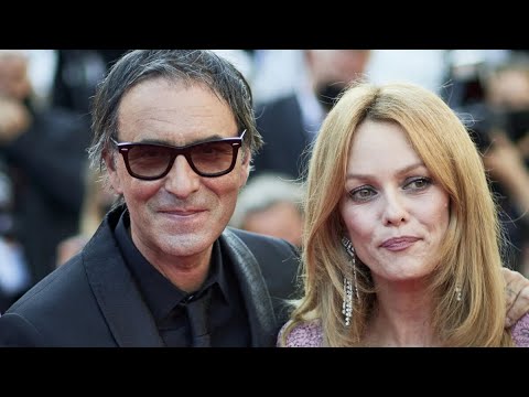 Samuel Benchetrit marqué par un terrible drame, Vanessa Paradis dévasté