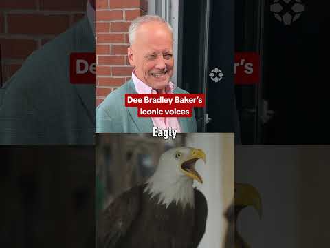 Iconic voice actor does iconic voice actor things #sdcc