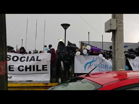 Chile salmon industry supporters take to the streets against a proposed 'protected areas' law