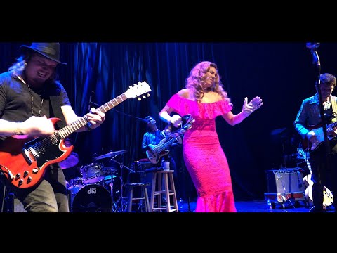 Haley Reinhart "Oh Damn" Park West, Chicago 2019