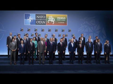 «Το μέλλον της Ουκρανίας είναι στο ΝΑΤΟ» διακηρύσσουν οι ηγέτες της Συμμαχίας