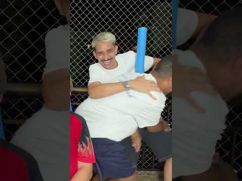 ADIVINHE QUEM TE ACERTOU OU SE ARREPENDA!