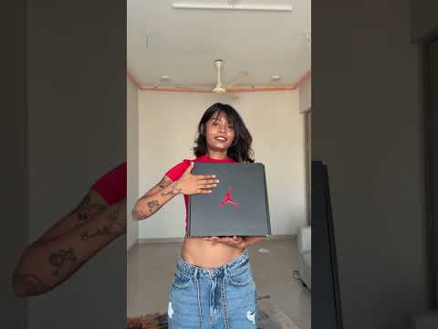 <strong>Nike</strong> ki dukaan lagaungi abh toh | sale | <strong>shoes</strong> | youtube | videos | haul | comedy | sunnasejal