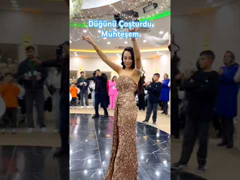 Düğünü Çoşturdu Muhteşem #düğün #keşfet #halaybasi #düğüneğlencesi #fyp #shortvideo
