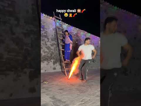 happy diwali 🧨😂🎆🎇 #viralvideo #diwali#diwalispacial #diwali #viralvideo @Punjabi___vibes786-g4n