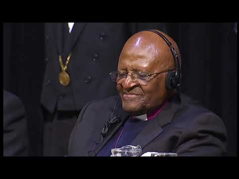2014 – Lliurament del XXVI Premi Internacional Catalunya a Desmond Tutu
