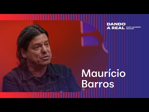 Produtor musical e músico Maurício Barros é o convidado do Dando a Real com Leandro Demori