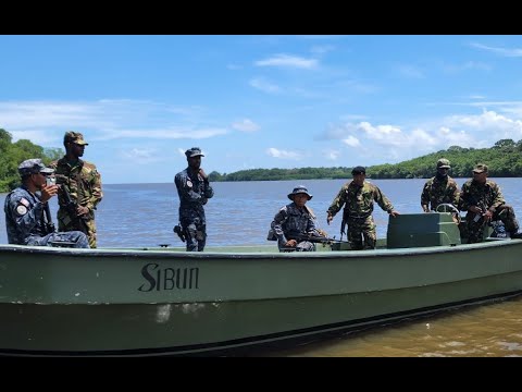 Marina guatemalteca evita navegación de barcos beliceños