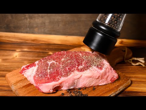 Should you add pepper to your steak before grilling?