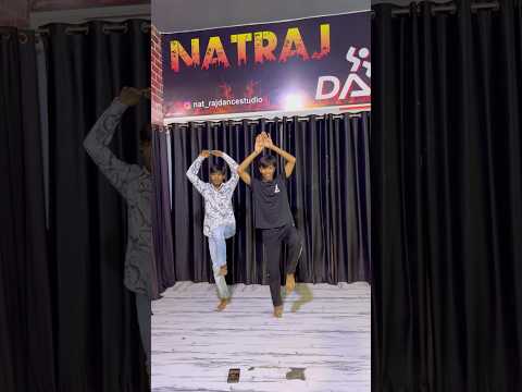 #Video - बनी के नगिनीया | Bani Ke Naginiya Das Le Tu | चिथारू #vlog #vlogger #youtubevloggers