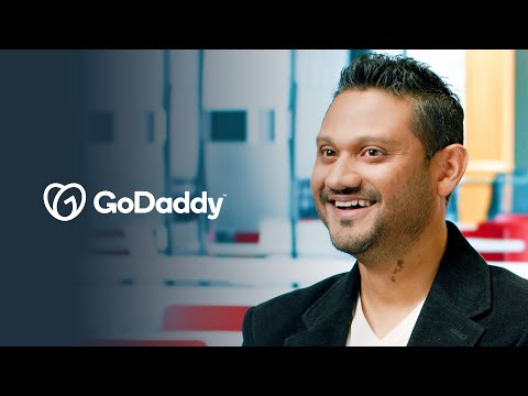 GoDaddy Improves Company Agility and Scale Using AWS Cloud Operations | Amazon Web Services