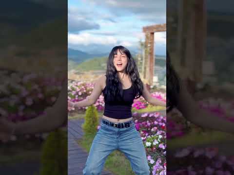 Lạc vào khu rừng hoa !