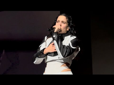 Rosalía - COMO UN G - Live from The Motomami World Tour at Radio City Music Hall