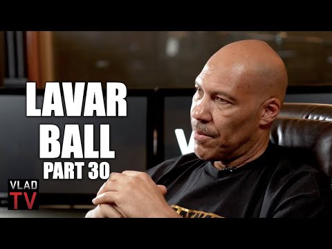Lavar Ball Trashes LaMelo's Manager: He's a Vulture (Part 30)