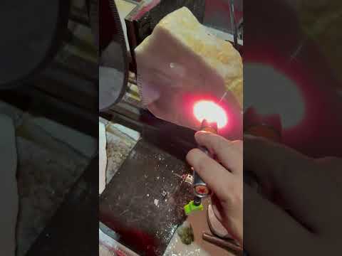 一刀切出紫罗蘭 #玉佩 #綠a翡翠