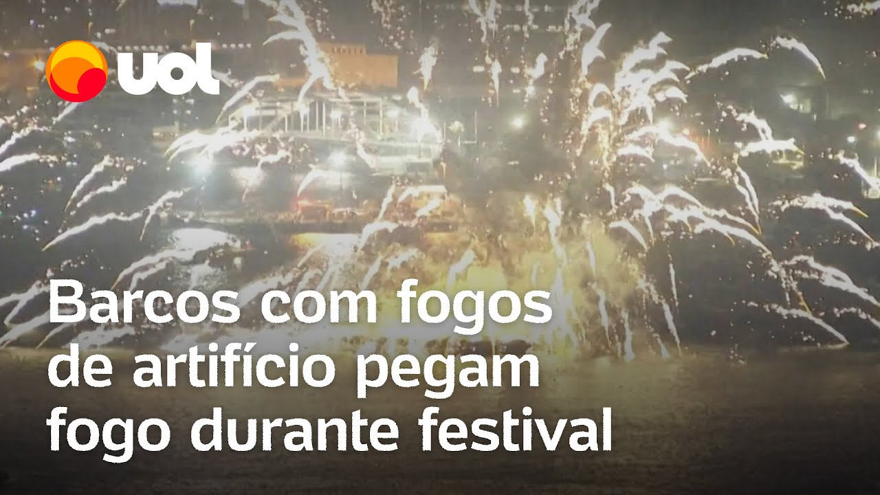 Barcos transportando fogos de artifício pegam fogo no Japão veja vídeo