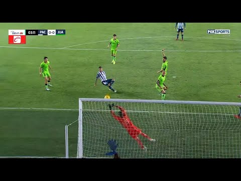 Tremenda atajada de Sebastián Jurado para evitar el gol de Pachuca | Liga MX