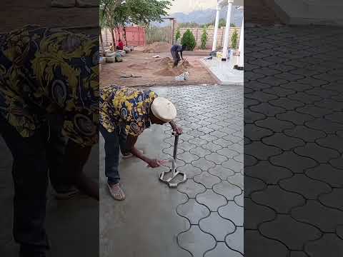 Kaldırım Taşı Görünümlü Beton İşlemi | Şablon İle #shorts #concrete #engineering