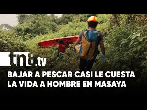 Hombre es rescatado tras caer en las laderas de la Laguna de Masaya - Nicaragua
