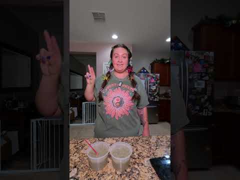 Easy healthy <strong>Chia</strong> <strong>seed</strong> applesauce #fiber #munchies #finallyallison #easyrecipe #mealprep