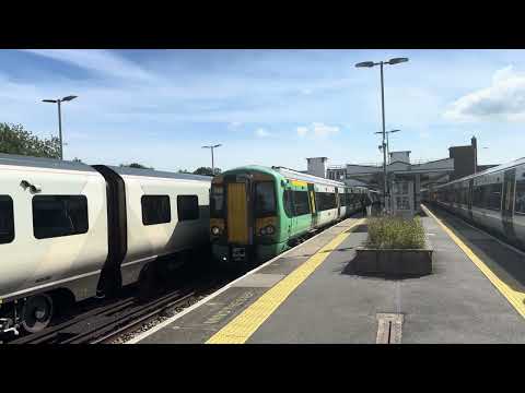 Class 377 - Southern Railway - Horsham Station - 17th June 2024