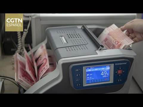 SWIFT: El yuan chino supera al yen japonés en la cuota de pagos mundiales en divisas