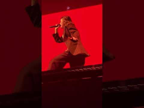 girl in red Live in Chicago: Phantom Pain