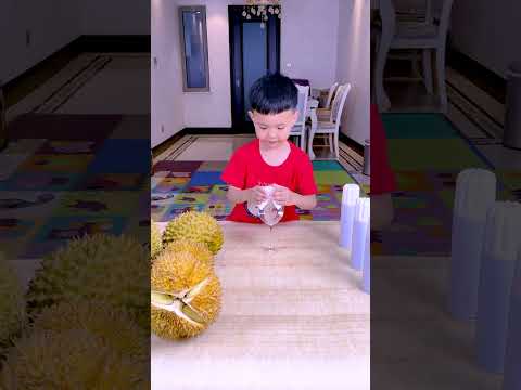A piece of paper blocks a cup of water, it's so exciting, hurry up and call your friends to play!