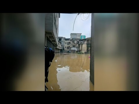 Thousands flee deadly floods in China's Guizhou province | AFP
