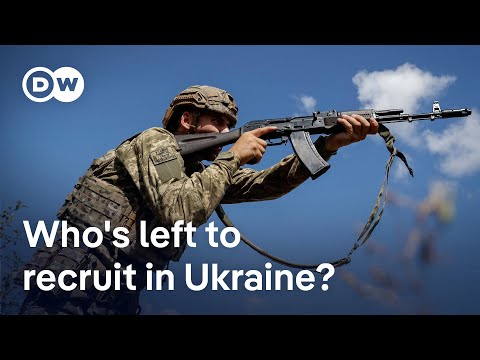 Ukraine's military is now trying to attract 18-to-24-year-olds | DW News