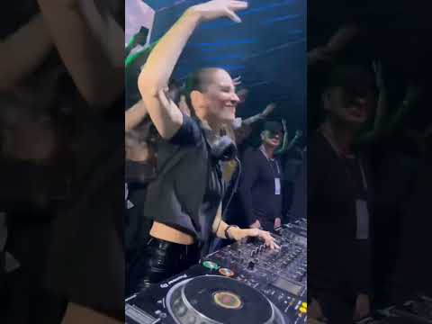 transition tell me why house techno #festivalmusic #edmmusic #tellmewhy #techno #housemusic