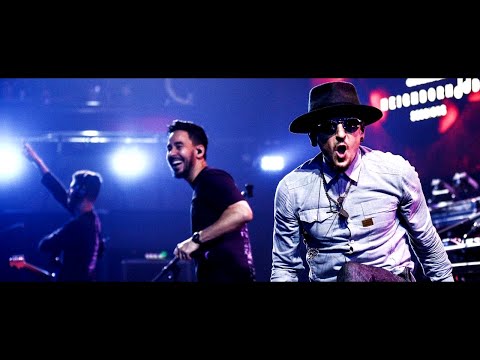 Linkin Park - Talking To Myself (Live iHeartRadio 2017)