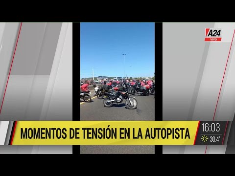 Tensión en Autopista Buenos Aires - La plata cortada en su totalidad