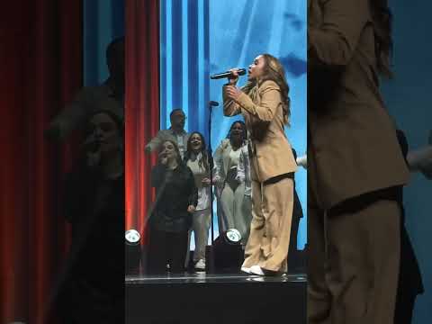 Depois que a gente conhece Jesus, nada mais no mundo consegue superar estar na presença dEle.