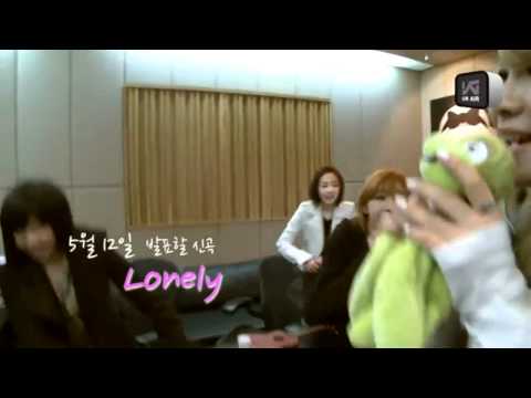 [HD] 2NE1 - Lonely [Newest Song] [Preview]