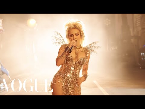Doja Cat Performs "Gorgeous" Live at Vogue World: Hollywood | Vogue