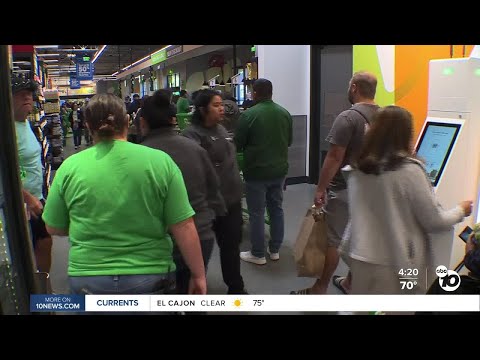 First Amazon Fresh Opens in San Diego County