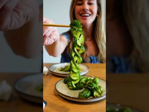 2 Ways to Cut Cucumbers for Asian Cucumber Salad #shorts
