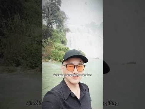 Thác Bản Giốc tự nhiên đẹp nhất Việt Nam, tọa lạc tại xã Đàm Thủy, huyện Trùng Khánh, tỉnh Cao Bằng.