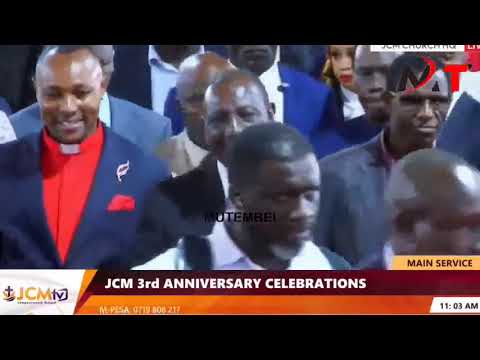 How Ruto was Received With Cheers at JCM Church!!