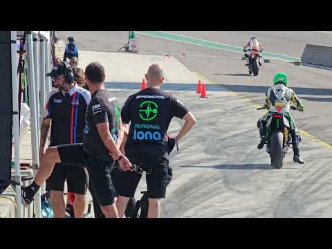 Qualifying 1 action at Laguna - Super Hooligan 2024 - Energica Eva Ribelle RS KCC