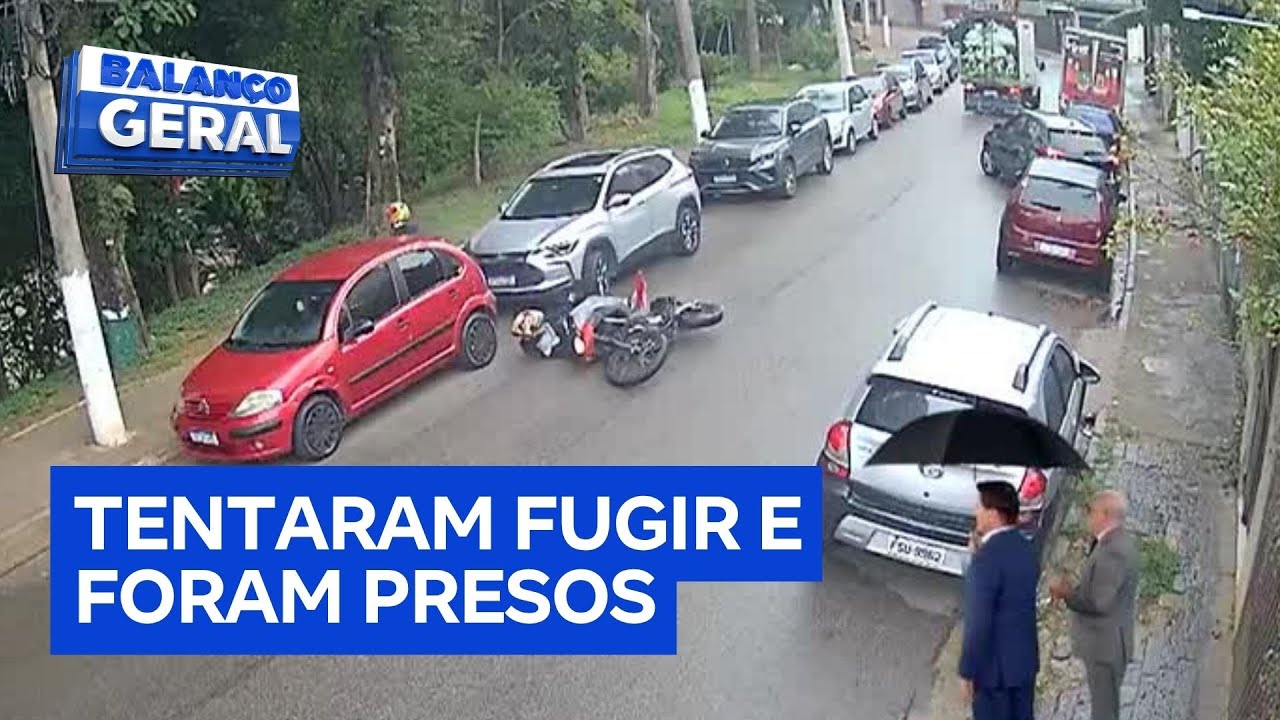 Dentro da Notícia Suspeitos abandonam moto no meio da rua e fogem da polícia por área de mata em SP  TV Online Dentro da Notícia Suspeitos abandonam moto no meio da rua e fogem da polícia por área de mata em SP