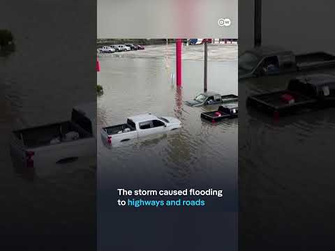 Tropical storm Beryl leaves trail of destruction in Texas and Louisiana | DW News