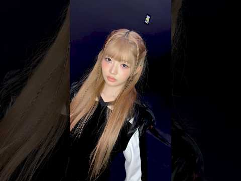 𝕃𝕠𝕠𝕜 𝕒𝕥 기니 🩵 #IVE #아이브 #REI #레이 #REVIVE_PLUS #BLACKHOLE #IVE_BLACKHOLE #BLACKHOLEchallenge #Shorts