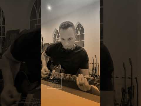 Mark Tremonti of Alter Bridge and Creed is #YourDailyShred #Shorts #guitar
