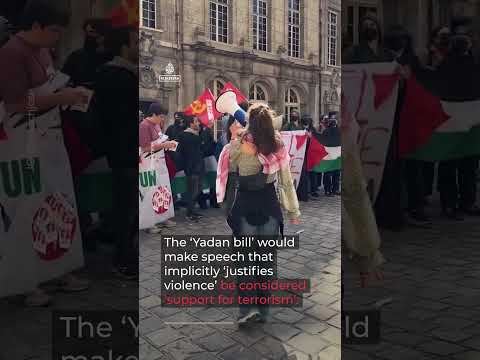 French police arrest students protesting anti-Semitism law