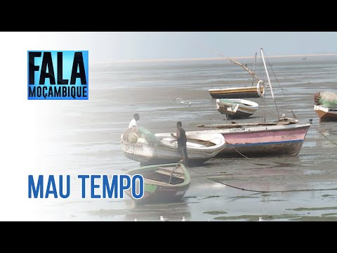 Pescadores da Baía de Maputo atracam embarcações e ocupam-se em outras actividades @PortalFM24