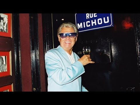 Chez Michou, c'est fini : le célèbre cabaret parisien ferme ses portes !